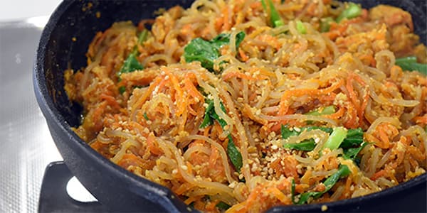 人参と糸コンのそぼろ煮
