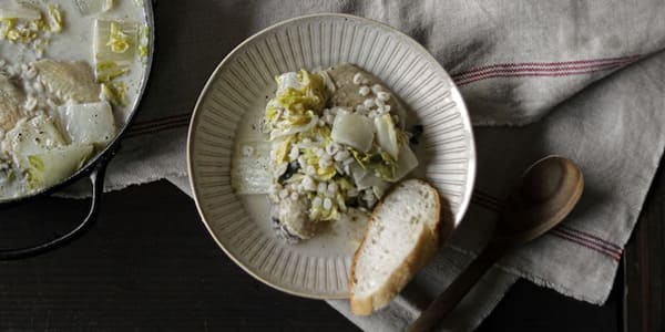 手羽先と白菜と押麦のクリーム煮