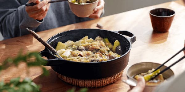 鶏肉とハーブのみぞれ鍋