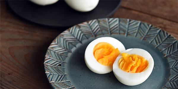 茹でないゆで卵