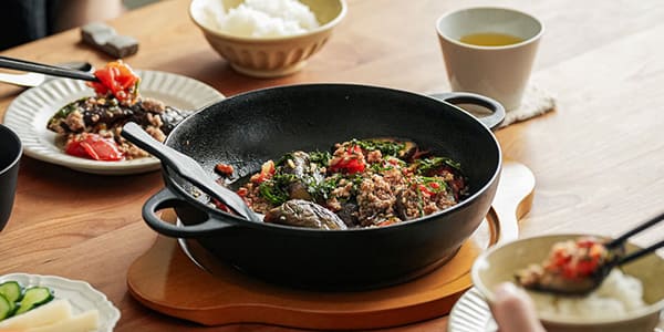 茄子とひき肉とトマトの塩麴煮