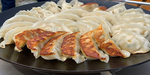 フライパン 餃子 たくさん焼く