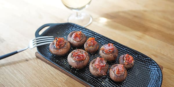 マッシュルームと生ハムのグリル