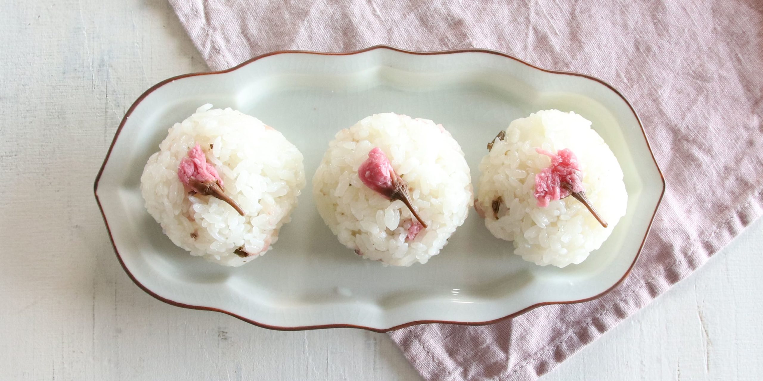 桜の炊き込みご飯
