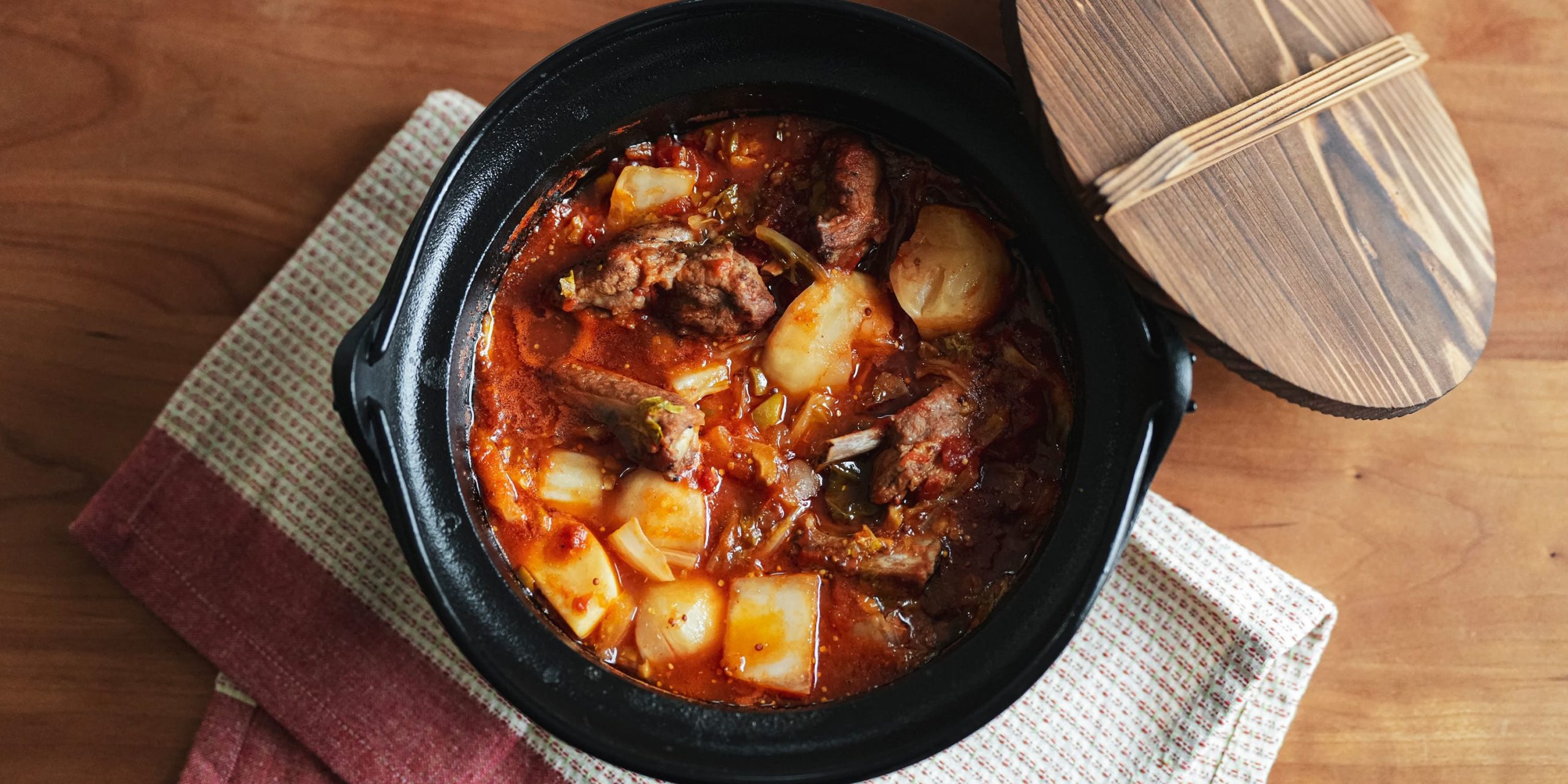 スペアリブに火が通ったら完成