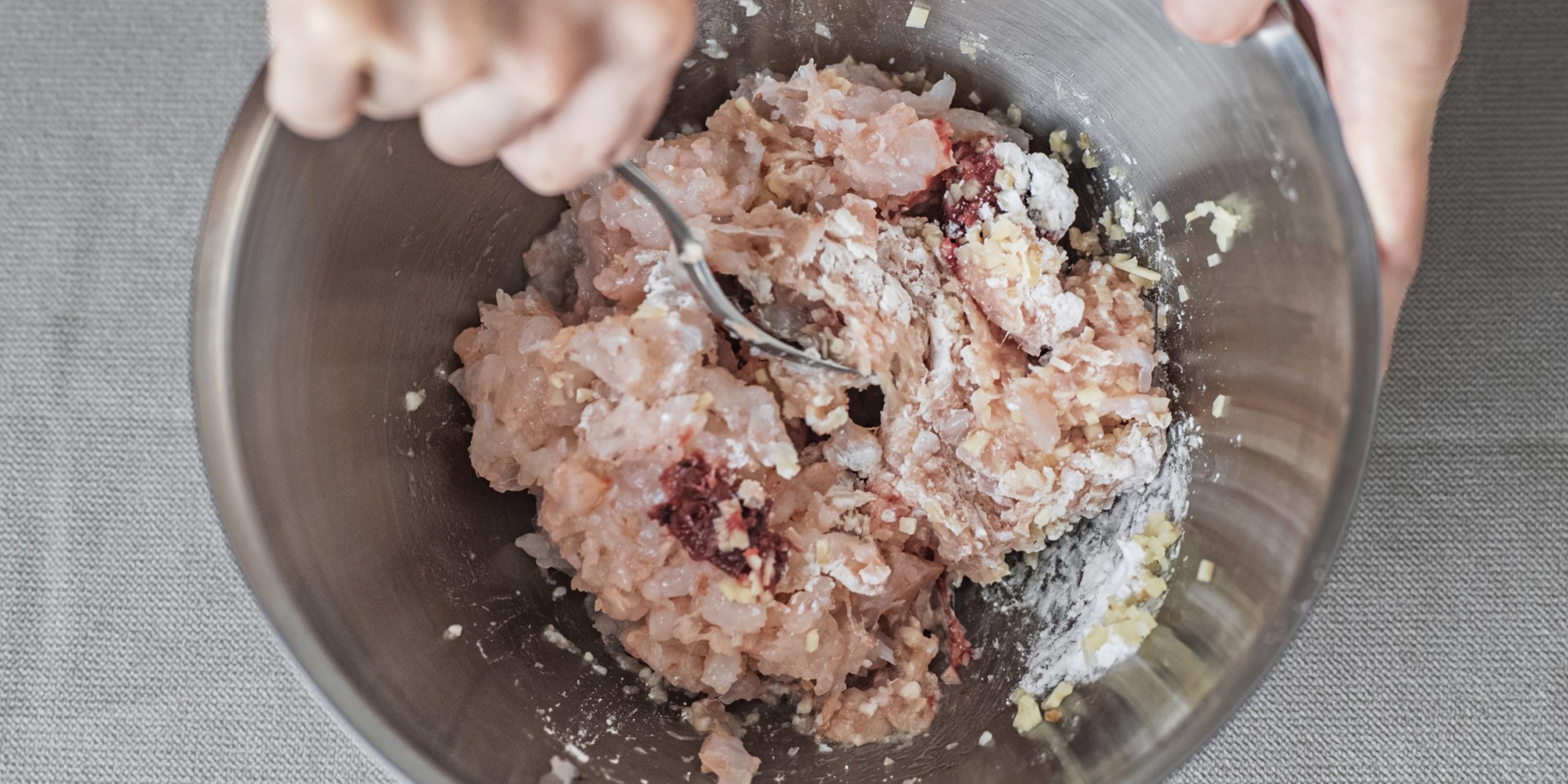 海老と鶏肉のレタス焼売(シュウマイ) レシピ